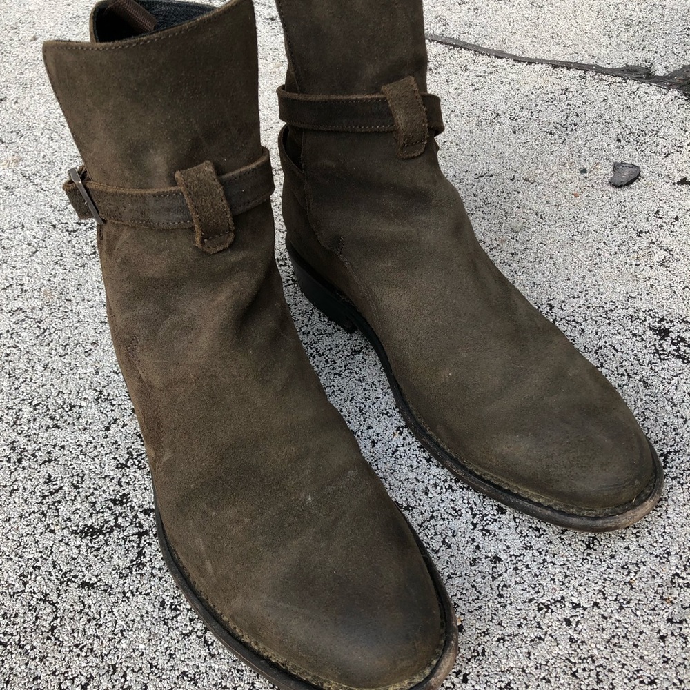 Thursday Boots Rogue - Dark Olive Suede size 10